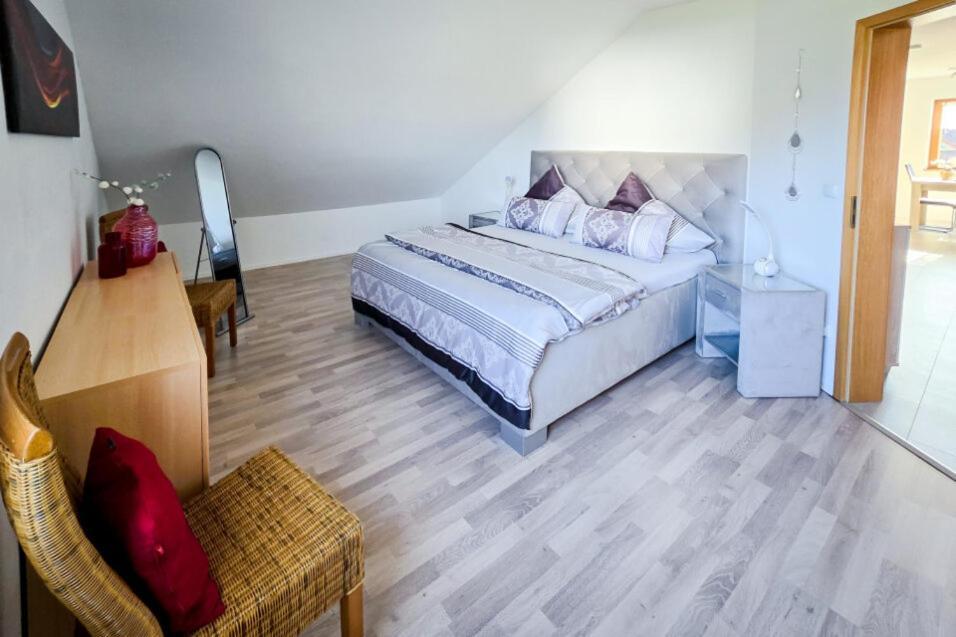 Premium Ferienwohnung Michelau Michelau in Oberfranken Экстерьер фото